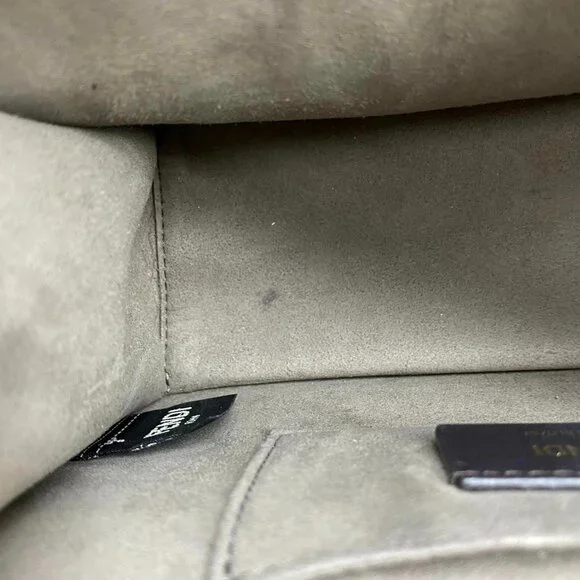 100% Authentic Fendi Kan I Shoulder Bag - Picture 9 of 14